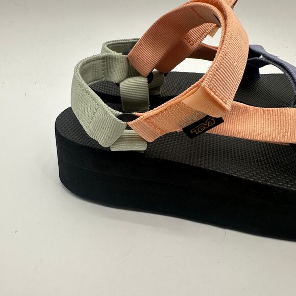 TEVA New without Box Flatform Universal Sandal // 10 - Picture 3 of 8